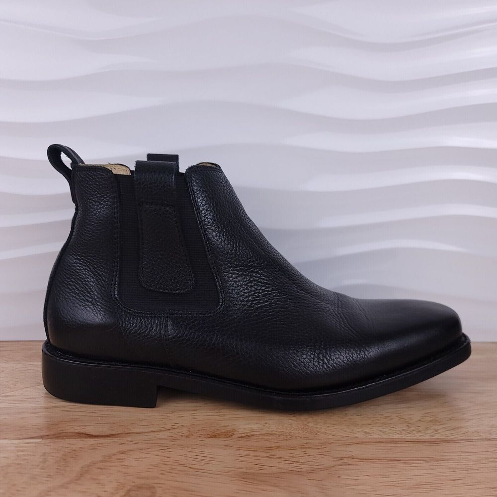 Black Leather Chukka Boots